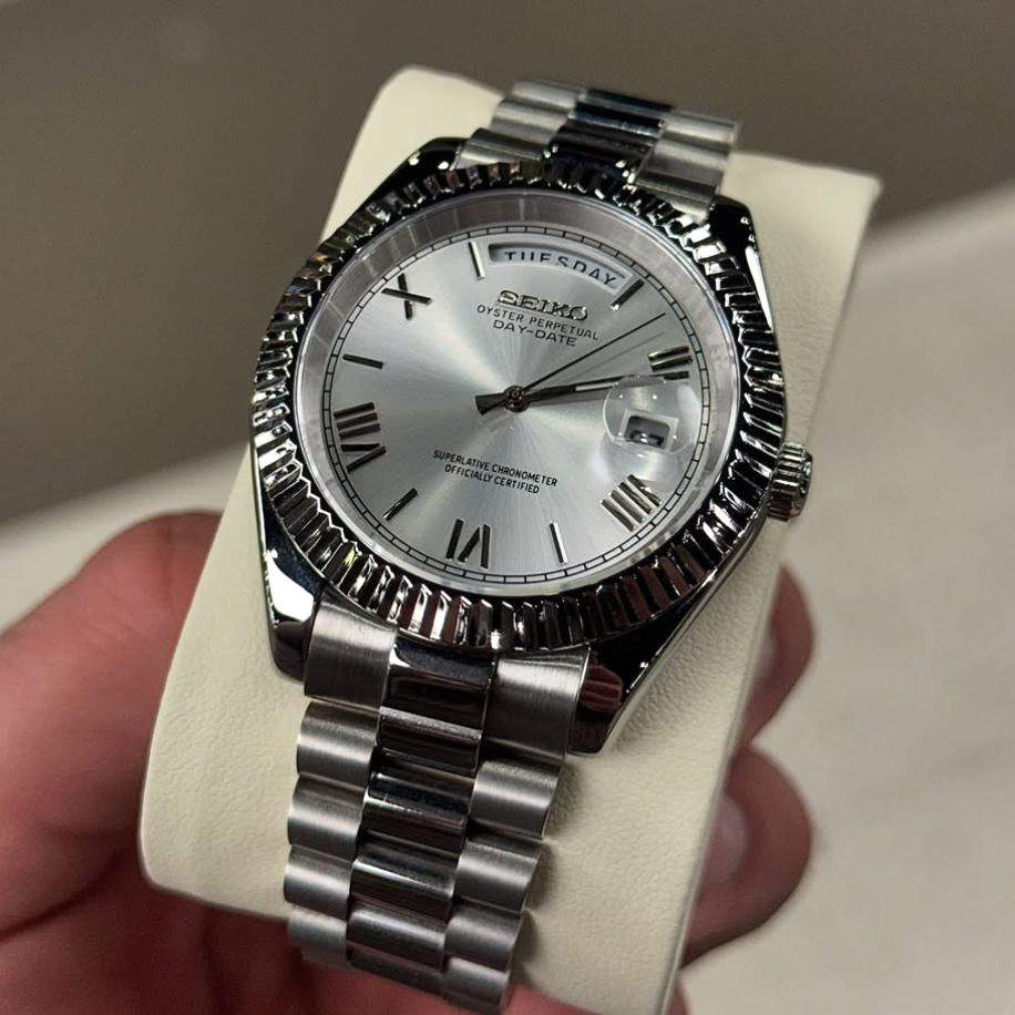 VELANCE® Platinum Roman Numeral Dial