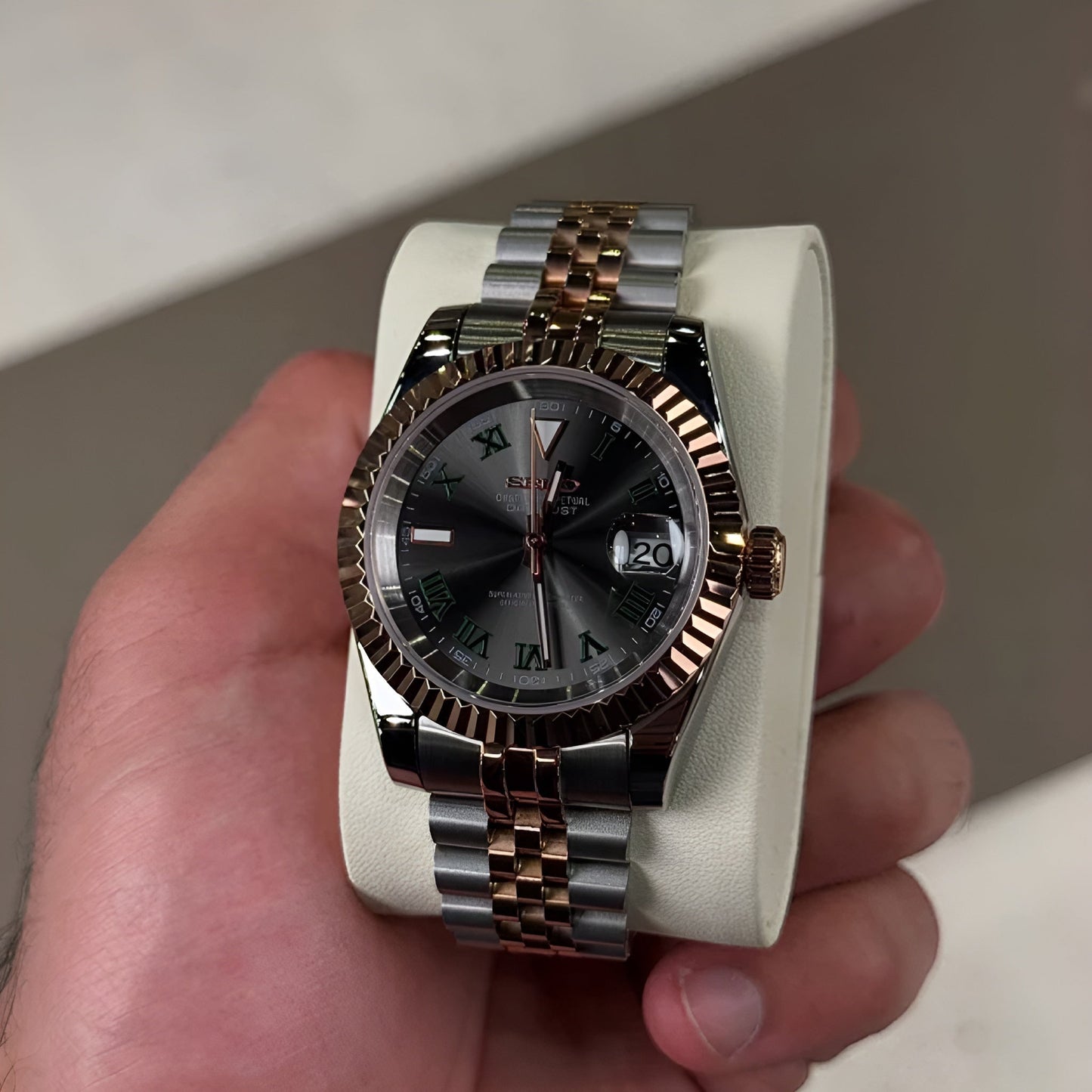 VELANCE® Royal Dusk Roman Dial